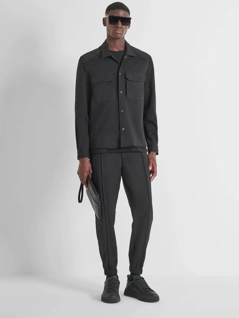 OVERSHIRT INTERLOCK TASCHE